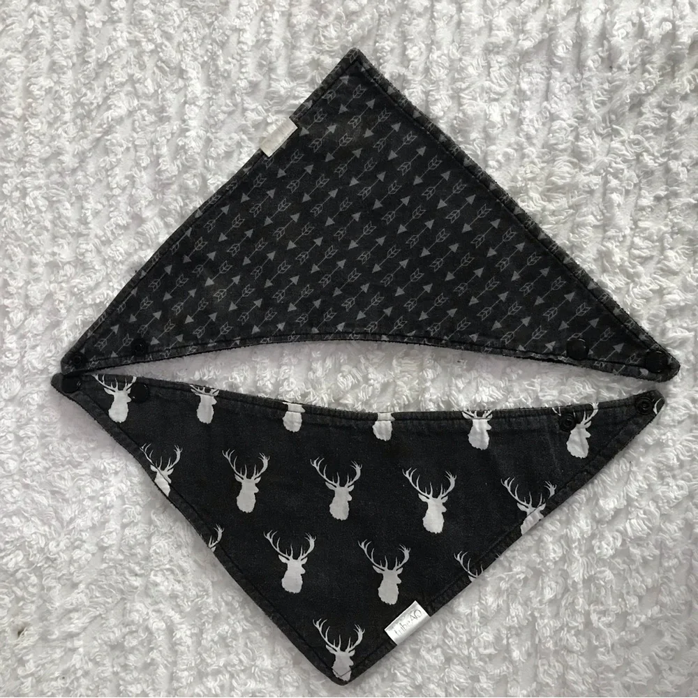 Bandanna style baby bibs snap closure